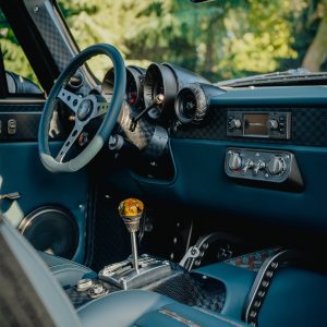 Totem Automobili GT Super Marinella Kollaboration Unikat Restomod Coupé Italien Carbon-Karosserie Sonderlackierung Custom-Innenausstattung Concours d'Elegance Pebble Beach