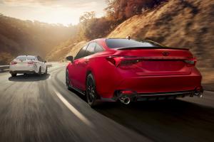 Toyota Avalon TRD Camry TRD Sportlimousine Topmodell