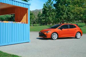 Toyota Corolla FX Edition 2026 Neuheit Sondermodell limitiert USA Retro Kompaktklasse Schrägheck