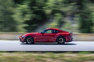 Toyota GR Supra Lightweight EVO Sportcoupé Felgen Fahrwerk Bremsen Karosserie Innenraum