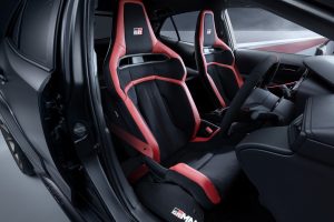 Toyota GRMN Corolla Topmodell optimiert Aerodynamik Karosserieteile Gewichtsreduktion Motor-Abstimmung Fahrwerk Lenkung Innenraum Neuheit limitiertes Sondermodell Hot Hatch