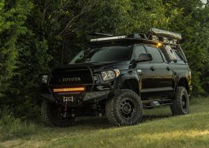 Toyota Tundra Platinum Kevin Costner Offroad-Pick-up SEMA Show 2018 Las Vegas