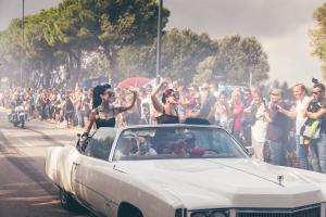 U.S. Car on the Beach 2023 Treffen Event Italien Lignano Sabbiadoro Italian Bike Week