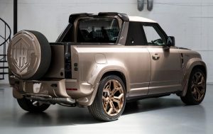 Urban Automotive Avontur Widetrack Land Rover Defender Pick-up Tuning Coachbuilding Premiere Vorstellung Neuheiten Goodwood Festival of Speed Felgen Widebody Karosserieteile Ladefläche Carbon