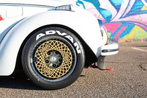 VW 1302 Super Beetle USA Tuning German Look Karosserie Typ 1 Motor Fahrwerks-Upgrade Felgen Bremsen Innneraum-Veredelung Klassiker Oldtimer