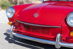 VW 1500 Typ 3 Stufenheck Restaurierung Sechszylinder-Boxermotor Fahrwerk Bremsanlage Innenraum Neuausstattung USA