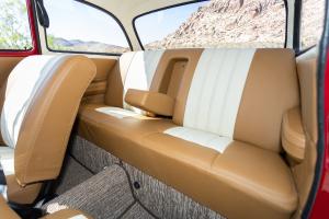 VW 1500 Typ 3 Stufenheck Restaurierung Sechszylinder-Boxermotor Fahrwerk Bremsanlage Innenraum Neuausstattung USA