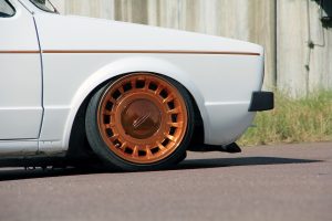 VW Caddy 14D Tuning Karosserie-Individualisierung Motor-Upgrade Getriebe Luftfahrwerk Felgen Innenraum-Veredelung Oldtimer Klassiker Pick-up Pritschenwagen