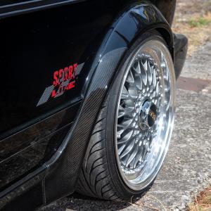 VW Golf 1 Cabriolet Sportline Oldtimer Tuning Carbon-Laminierung Anbauteile Karosserie Motor-Optimierung Leistungssteigerung Felgen Gewindefahrwerk Innenraum-Veredelung