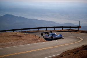 VW I.D. R Rennwagen Pikes Peak Race to the Clouds 2018 USA