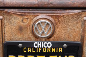 VW Typ 181 Kübel Brandopfer Neuaufbau Tieferlegung Felgen Innenraum-Individualisierung USA