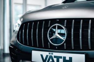 Väth Automobiltechnik Mercedes-AMG GLA 45 S Tuning Felgen Leistungssteigerung Tieferlegung Bremsen-Upgrade Kompakt-SUV Topmodell