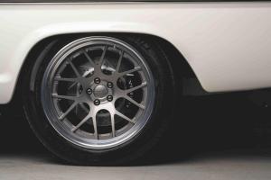 Ford F-100 Street Series von Velocity Modern Classics