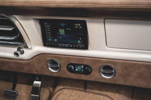 Ford F-100 Street Series von Velocity Modern Classics