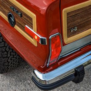 Vigilante Jeep Grand Wagoneer SUV Geländewagen Luxusklasse Restomod Tuning Fahrwerk Hellcat-HEMI-V8 Leichtmetallfelgen Bremsen Innenraum-Veredelung