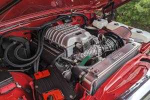 Vigilante Jeep Grand Wagoneer SUV Geländewagen Luxusklasse Restomod Tuning Fahrwerk Hellcat-HEMI-V8 Leichtmetallfelgen Bremsen Innenraum-Veredelung