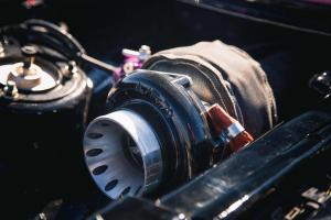 VW Caddy mit Toyota 1JZ-GTE-Motor