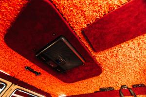 Dodge B100 Tradesman von Legacy Classic Trucks