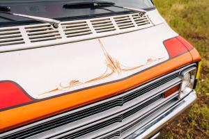 Dodge B100 Tradesman von Legacy Classic Trucks