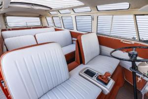 Volkswagen Nutzfahrzeuge e-Bulli T1 Samba eClassics Elektroauto