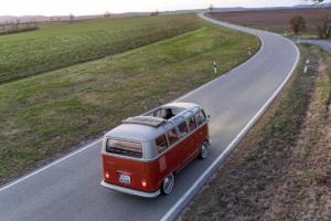 Volkswagen Nutzfahrzeuge e-Bulli T1 Samba eClassics Elektroauto