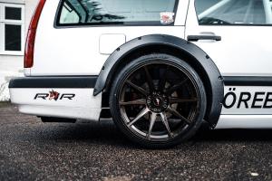 Volvo 850 Kombi Tuning Schweden LS5-V8 Corvette Fahrwerk Bremsanlage Felgen Karosserie-Verbreiterung Interieur-Veredelung