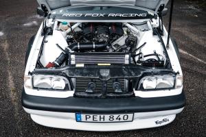 Volvo 850 Kombi Tuning Schweden LS5-V8 Corvette Fahrwerk Bremsanlage Felgen Karosserie-Verbreiterung Interieur-Veredelung