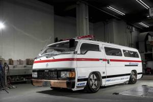 Nissan Caravan E24 by WIZ Custom Builder