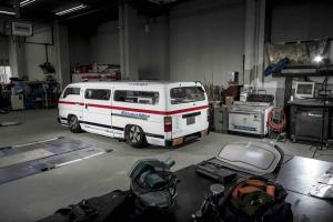 Nissan Caravan E24 by WIZ Custom Builder