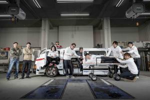 Nissan Caravan E24 by WIZ Custom Builder