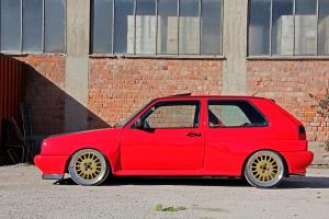 Werk 84 VW Rallye Golf Tuning Carbon Karosserieteile Motor-Aufladung Leistungssteigerung Gewindefahrwerk Bremsanlage Innenraum-Veredelung