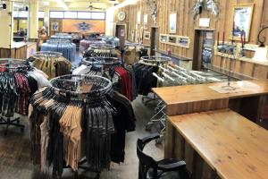 World of Western Stars & Stripes Porträt Klamotten Bekleidung Onlineshop Local Store Kirchentellinsfurt Schwaben