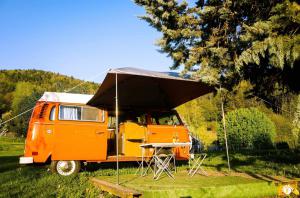 Yescapa Carsharing Vermietung Urlaub im VW Bulli Paul Grenoble