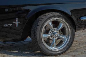 Ford Mustang Velocity