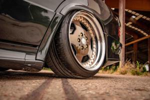 Classic Mercedes-Benz W201 190 E 3.0