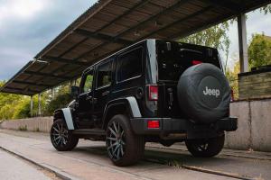 Jeep Wrangler Unlimited 75th Anniversary Edition von German Motors & Engineering (GME)