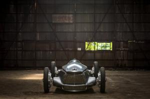 Infiniti Retro-Racer