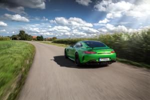 performmaster Mercedes AMG-GT R 