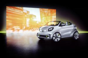 smart forease Studie Cabrio Zweisitzer Elektroauto Premiere Pariser Autosalon 2018