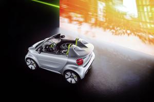 smart forease Studie Cabrio Zweisitzer Elektroauto Premiere Pariser Autosalon 2018